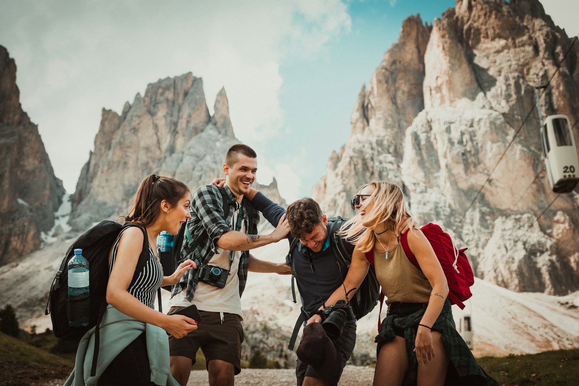 felix rostig umv2wr vbq8 unsplash (1)